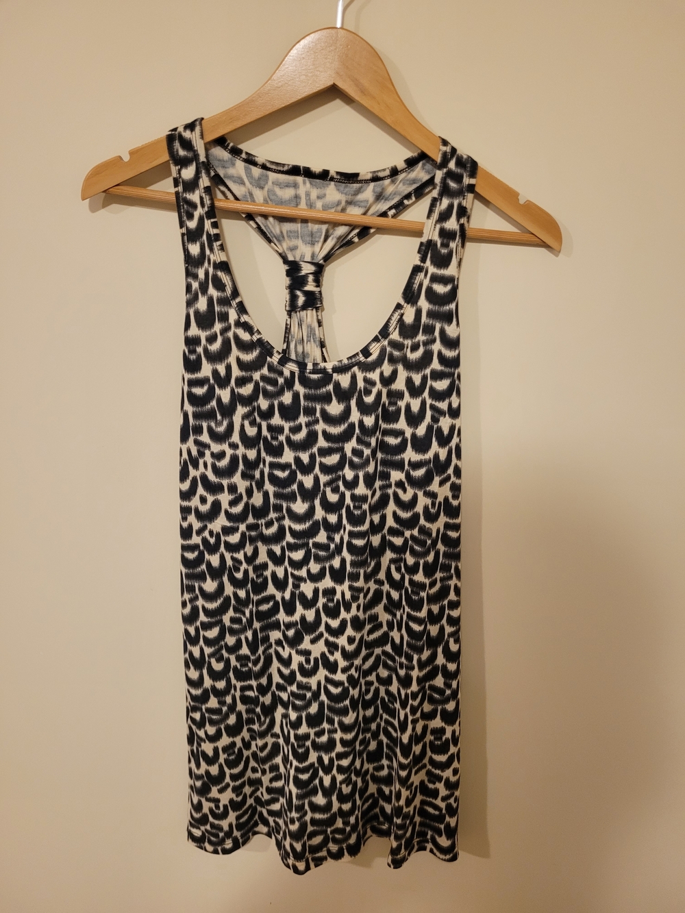 Women's Black & White Leopard Patterned Racerback Tank Top Size Large